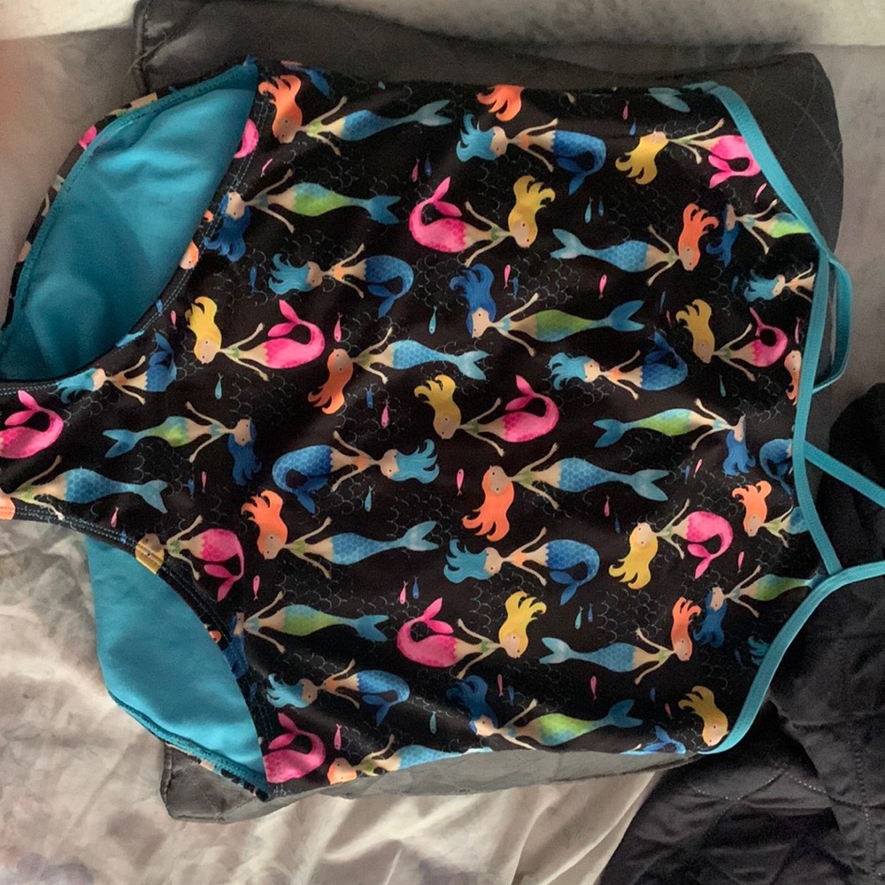 Bathing suit